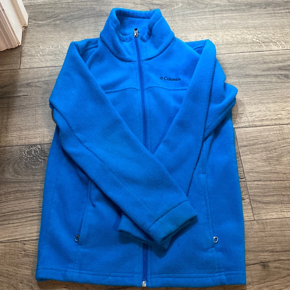 Jacket- full zip Columbia blue 10/12-medium in kids